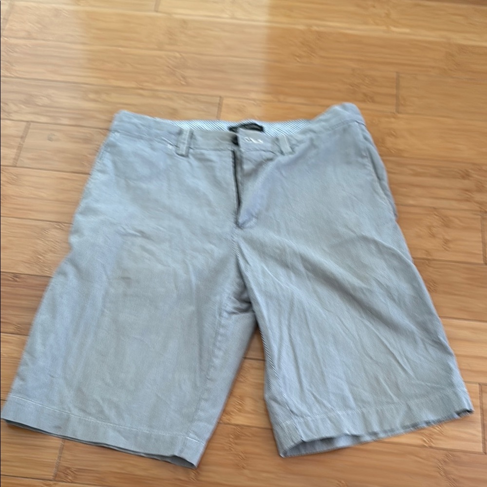 Banana Republic Gray Flat Front Shorts Lightweight Versatile